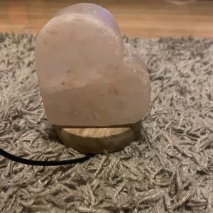 Himalayan salt lamp